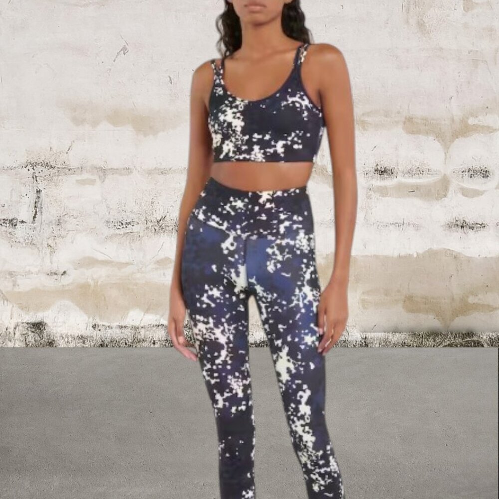 TORY SPORT Printed Stretch-Tactel Sports Bra In Camo Tory Navy Size Large